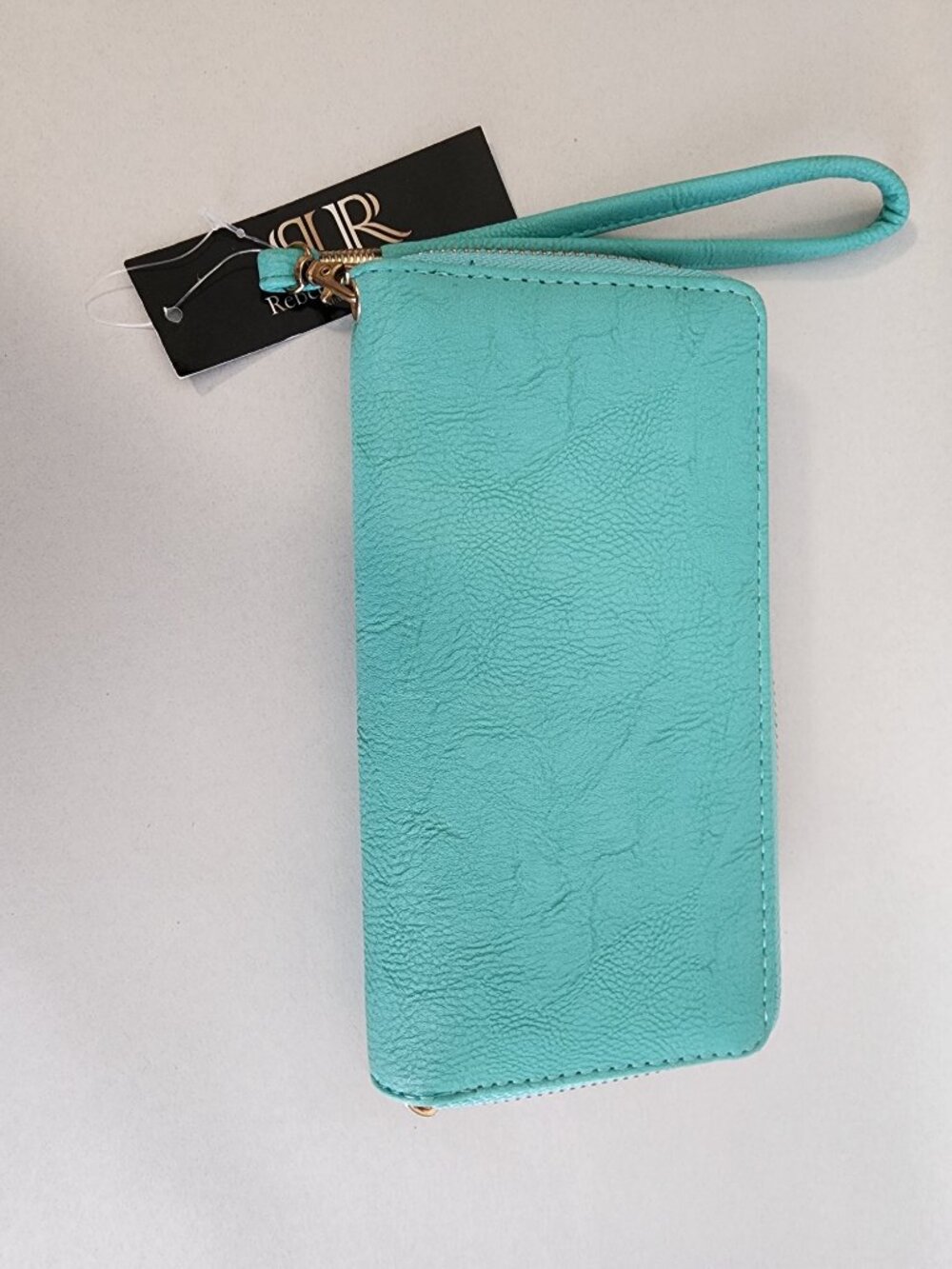 Sondra Roberts Turquoise Zip Around Wristlet Wallet NWT